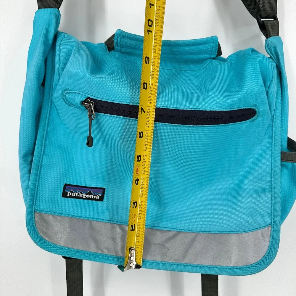 Patagonia Blue Turquoise Messenger Travel Laptop Bag Crossbody or Shoulder Uni